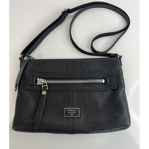 Fossil Top Zip Shoulder Black Leather Handbag Minimalist Basic Crossbody Buttery